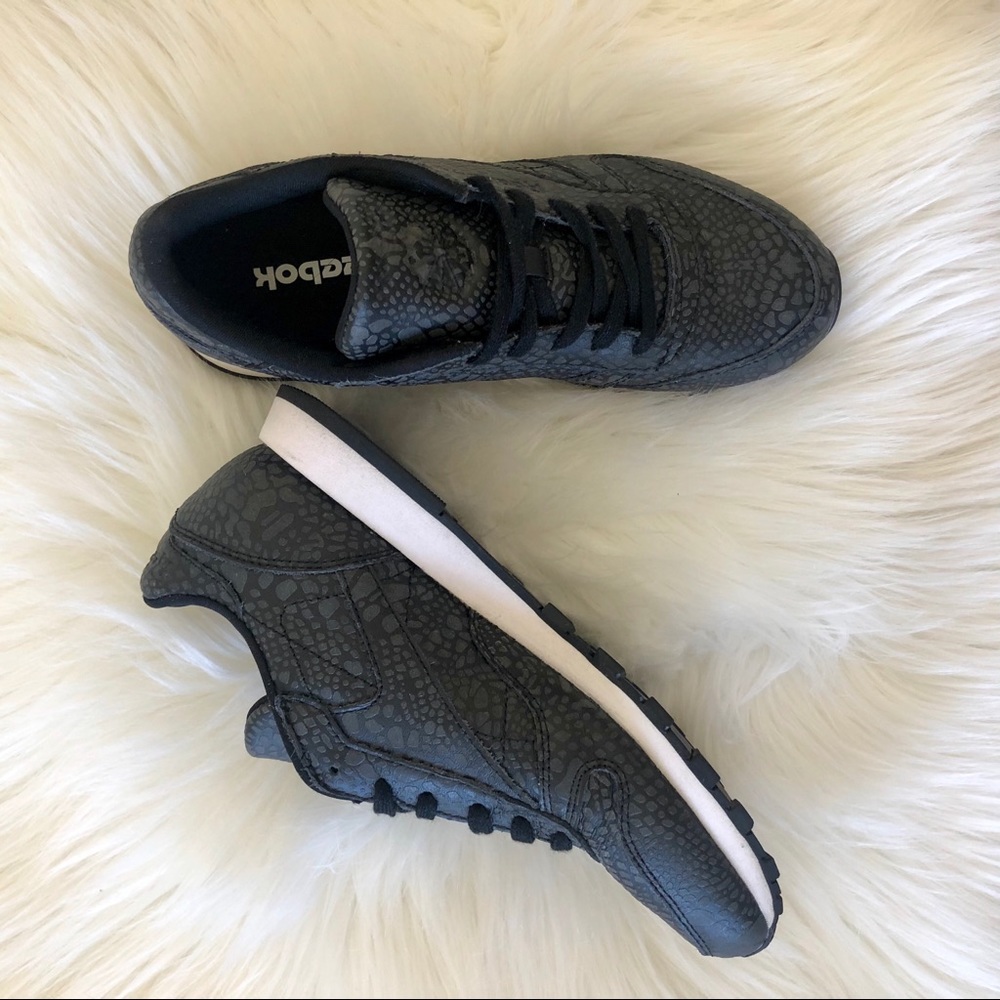 Reebok animal embossed pattern